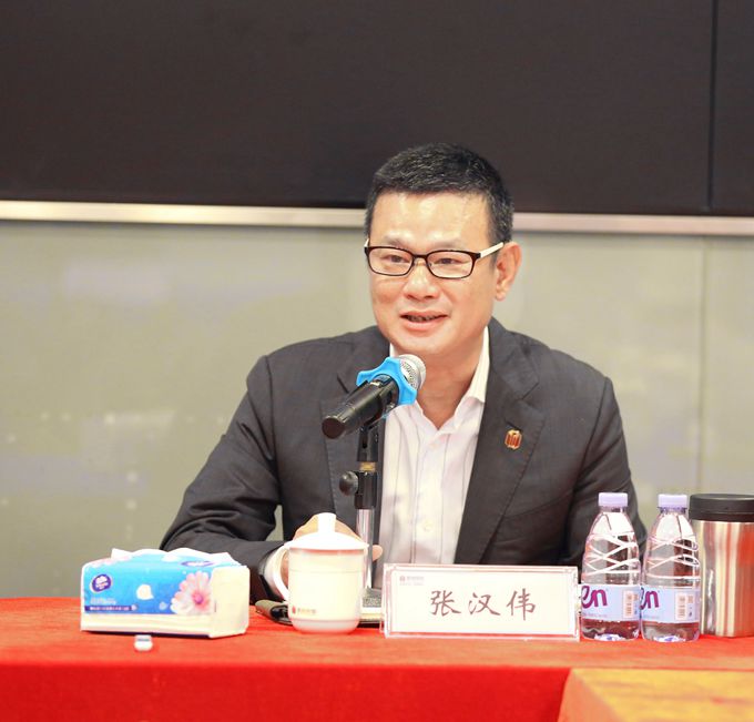 張漢偉_副本.jpg 張漢偉_副本.jpg